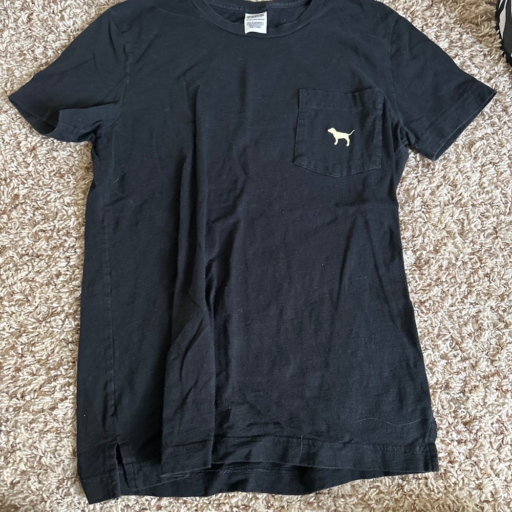 PINK black t shirt with dog